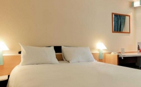 Viajes Hotel Ibis Getafe + Entradas 1 día Faunia