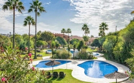 Viajes Los Amigos Beach Club + Entradas General Selwo Aventura Estepona