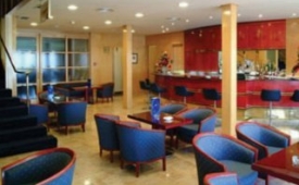 Viajes Hotel Tryp Valencia Azafata