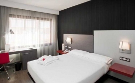 Viajes Confortel Suites Madrid + Entradas Parque de Atracciones