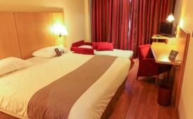 Viajes Ibis Madrid Arganda + Entradas 1 día Faunia