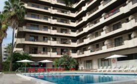 Viajes Apartamentos Cye Salou + Entradas Costa Caribe 1 día