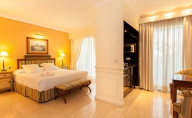 Viajes Guadalpin Suites + Entradas Pack Selwo (SelwoAventura