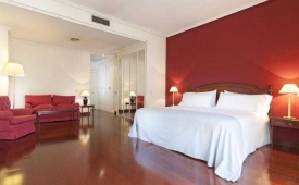 Viajes TRYP Madrid Ambassador Hotel + Bus desde Madrid