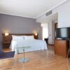 Viajes Tryp Madrid Cibeles Hotel + Entradas 2 días consecutivos Warner