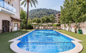 1 noche en hotel FERGUS Style Soller Beach 4* de Mallorca