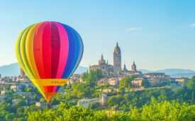 Vuelo en globo y brindis en Segovia para 2 personas