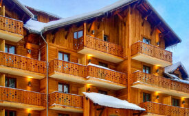 Escapada a los Alpes franceses: 1 noche con cena y sauna en el Hôtel Snow Chill 4*