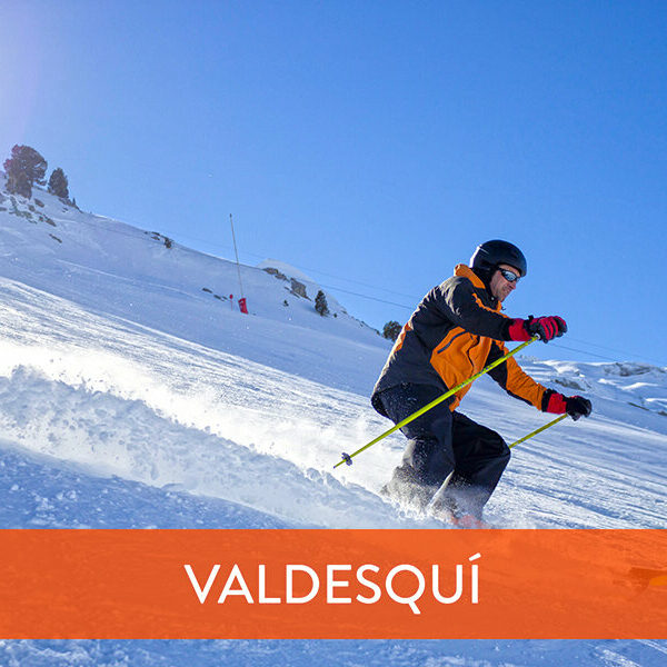 Skicenter Valdesquí: clase privada de esquí de 3h y alquiler de material para 2 personas