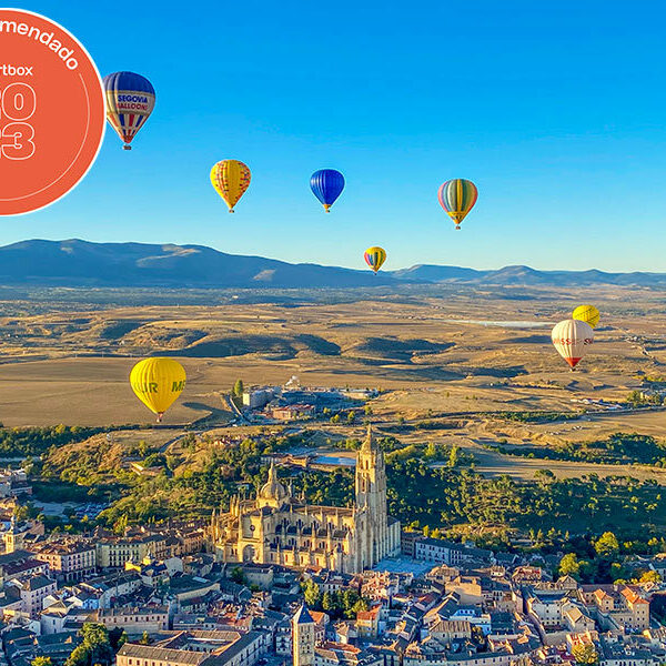 1 vuelo en globo en Segovia con menú tradicional para 2 personas