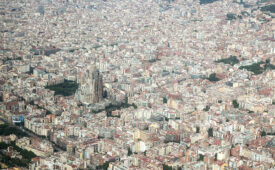 ¡Barcelona a tus pies!: 1 vuelo en helicóptero para 2 personas