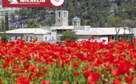 Hotel Món Sant Benet: 1 noche y cena en restaurante L'Ó