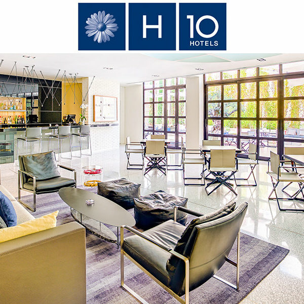 H10 Art Gallery 4*: 1 noche con desayuno para 2 personas